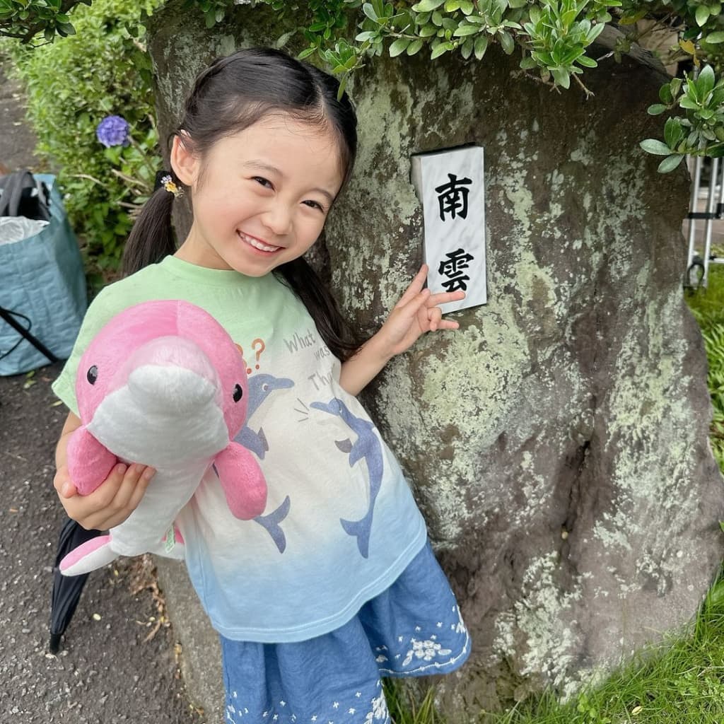 話題沸騰の子役・泉谷星奈が国民的女優にもらったプレゼントに満面の笑み「癒される」