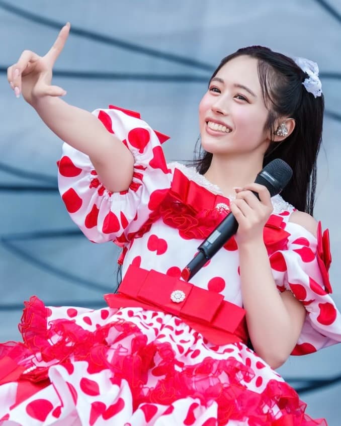 デコ出しがとっても似合う！CUTIE STREET佐野愛花のソロショットを公開