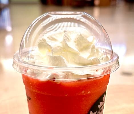 「恋に恋するティーンかよッ！」声優・諏訪部順一がスタバの新作をレポート