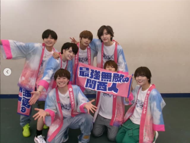 なにわ男子　『KAMIGATA BOYZ DREAM IsLAND』オフショットに『関西パワーたくさんもらってしあわせだよありがとう‼️🏟』