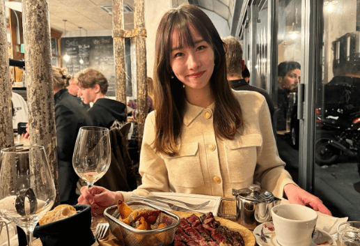 パリへ飛び立った美女プロスノーボーダー！ゲレンデ外で見せた近影の美しさ、豪華過ぎるシーンにファン”熱視線”