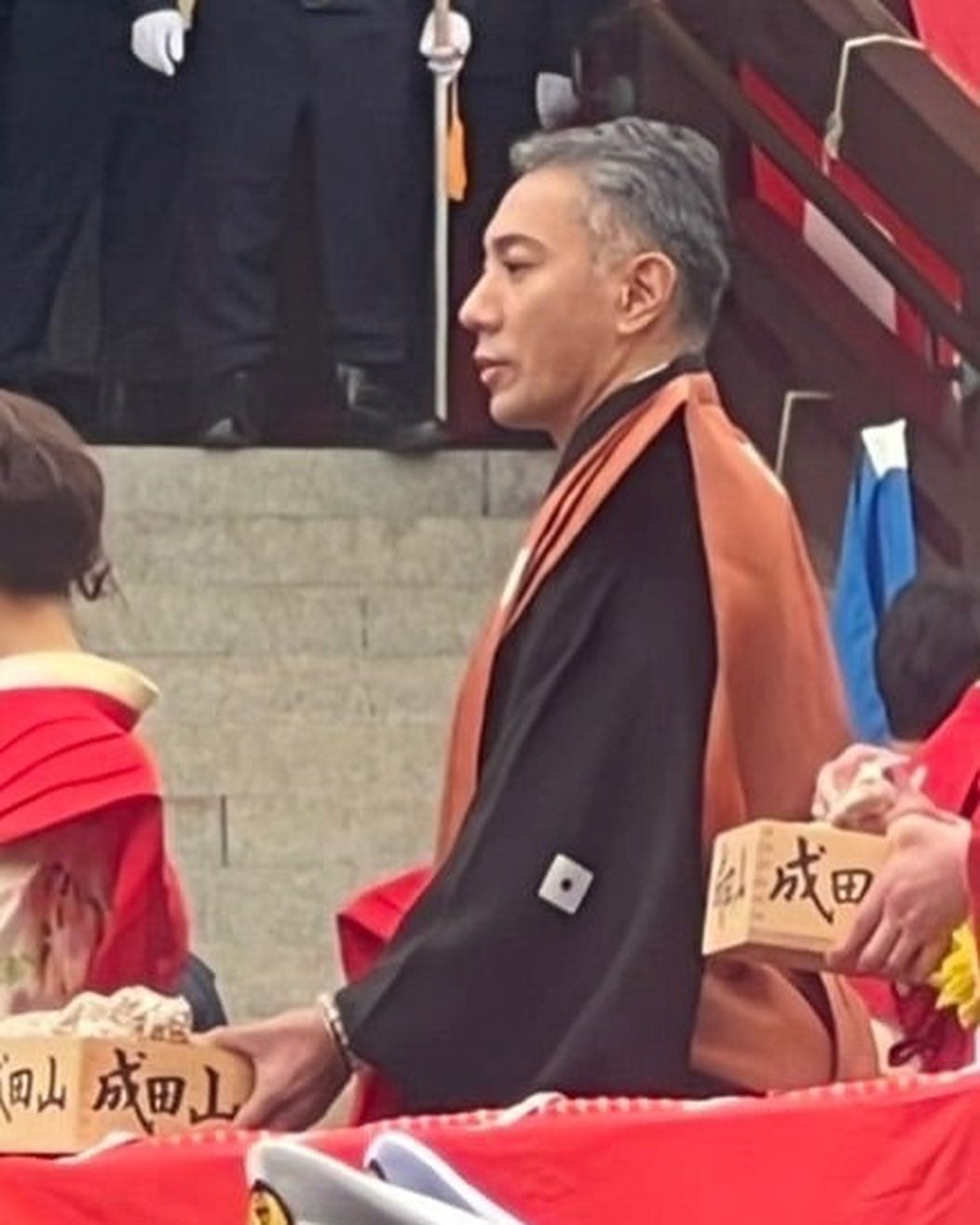 👹市川團十郎が豆まき 「横顔がお父様そっっくり」「お疲れ様でした🤗」