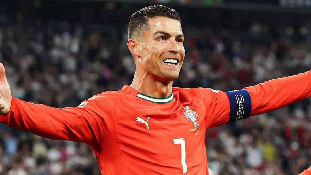 クリスティアーノ・ロナウド、引退時期は未定と報告