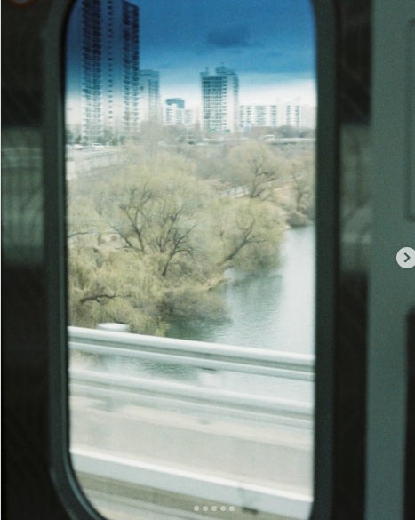 唐田えりか、Instagramで「#seoul」投稿を公開　韓国を思わせる近況ショットに反響