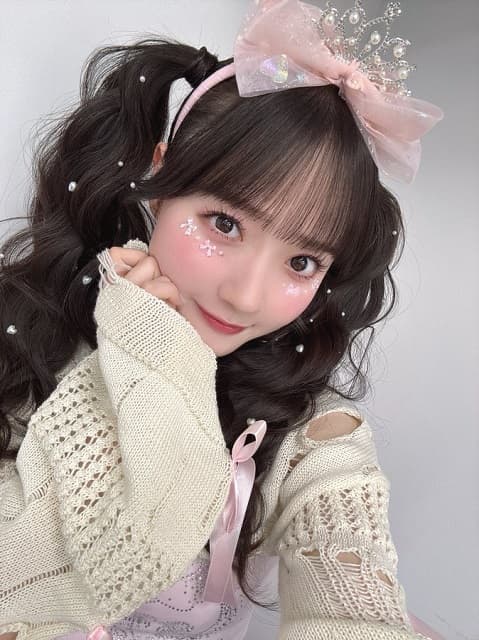 「意味分からん可愛さ」CUTIE STREET・川本笑瑠の”いつもと違うメイク”ショットに反響