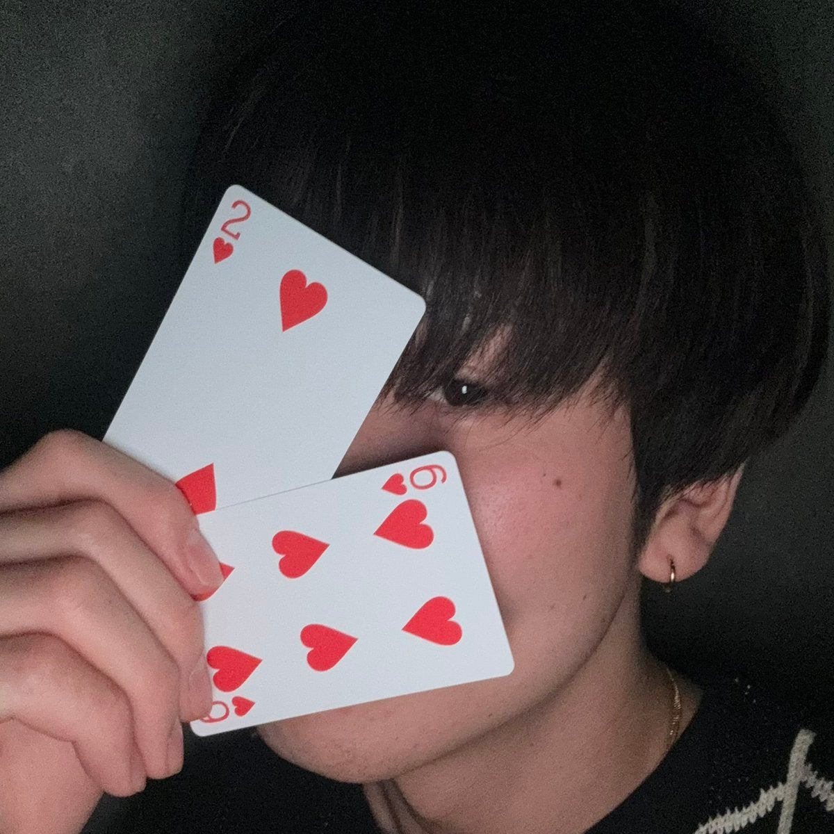 「写真がオシャレすぎる」話題沸騰中の俳優が”トランプ”で誕生日を報告