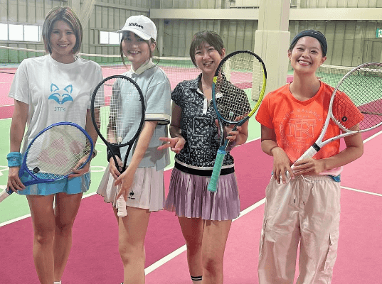 「贅沢な女ダブ、めちゃくちゃ楽しかった」テニス美女子、コートで美ショット＆ムービーを公開！