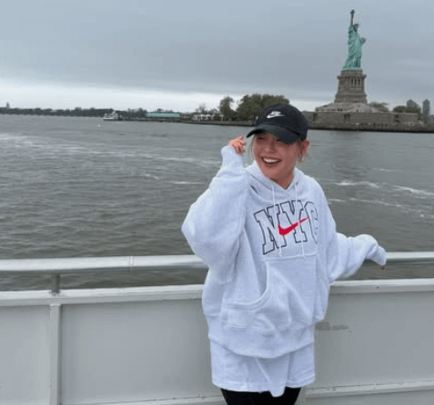 美女ゴルファー・吉田優利、ニューヨークシティーを大満喫！自由の女神像バック・グルメなどボリューム大のフォトムービーを公開