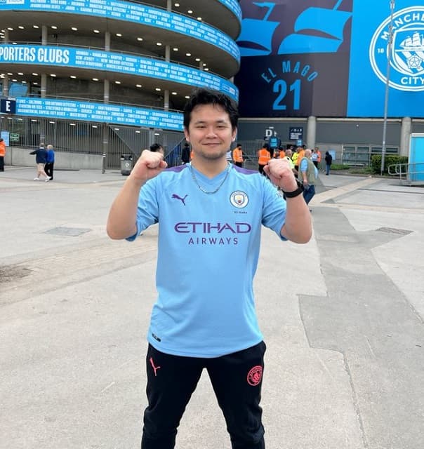マンチェスター・シティ、ボーンマス戦の応援に日本から駆けつけた人気YouTuberの姿を投稿