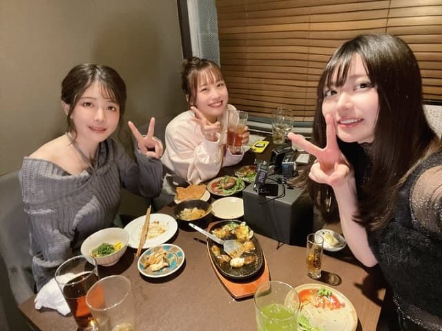 「可愛いの大渋滞過ぎる」美人雀士のスリーショットにファン歓喜！