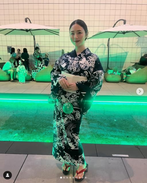 MEGUMI「艶やか浴衣ショット」公開！「きれい」の声続々