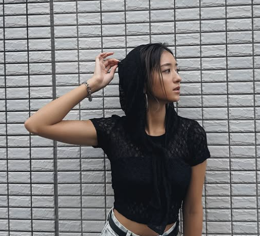 「夏終盤のリアル」みちょぱ、レース＆フードで魅せるおしゃれショット披露