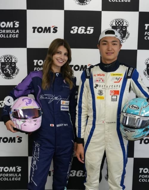 「カッケーーーッッ！！」マギーがTOM’S Formula collegeに参戦！