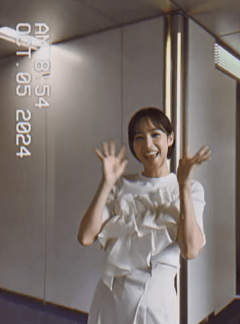 鷲見玲奈「レトロ風」動画の衣装紹介がエモすぎると話題！