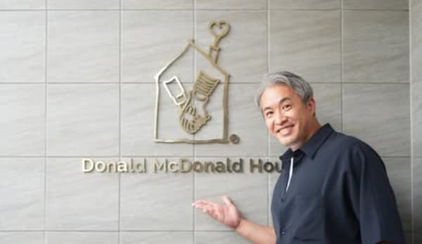 五十嵐亮太がドナルド・マクドナルド・ハウスで子供たちと交流！