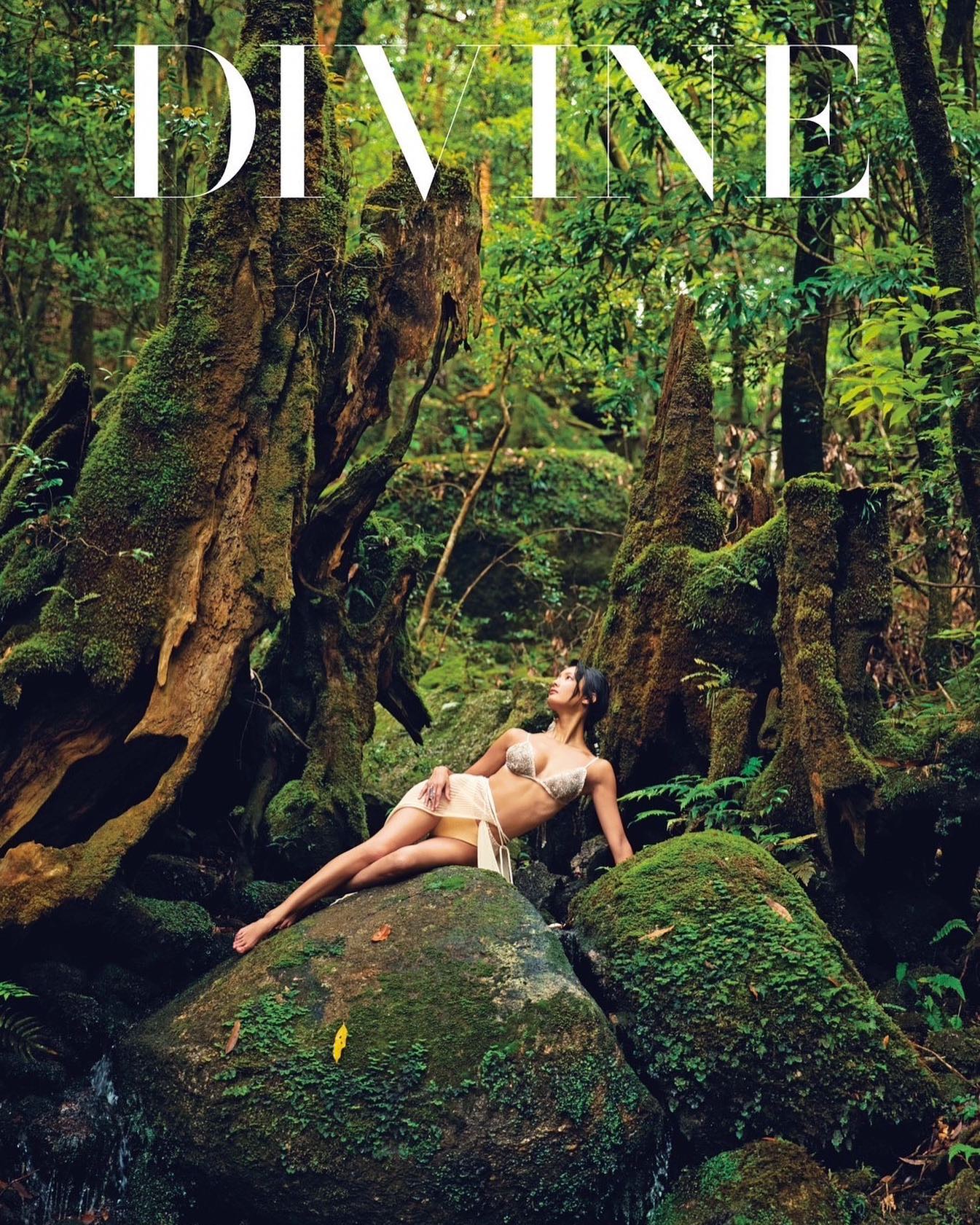 菜々緒 異次元の美ボディ際立つ水着ショットが話題に「同じ人類とは思えない」