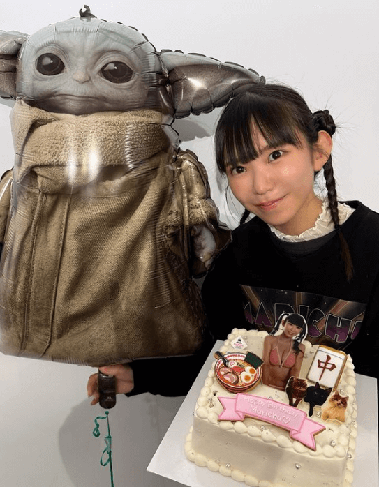 超人気グラドル・長澤茉里奈（29歳）、生誕祭オフショットを公開！個性が強い麻雀牌ケーキも話題に