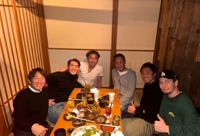 「楽しい新年会でした」那須大亮が豪華メンバーでの新年会に参加