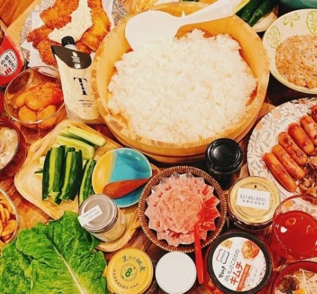 「河内の海苔がパリパリで美味しい！」スザンヌが幼馴染みとおうちごはん！