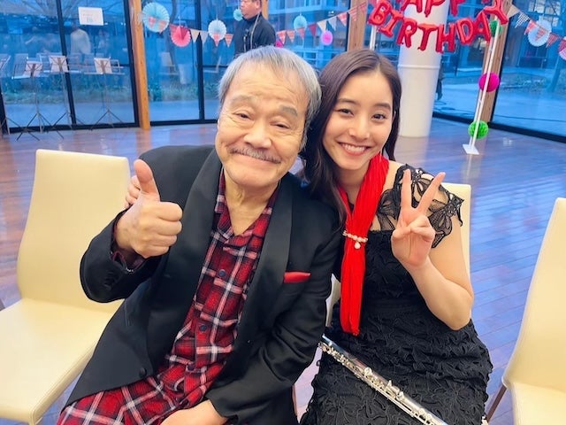 新木優子「突然のことでまだ信じられません。」ドラマ共演の西田敏行の死を悼む