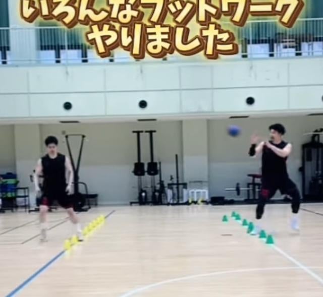 彗星ジャパン・吉野樹、アジリティトレーニング「フットワークとパスワークを強化！」