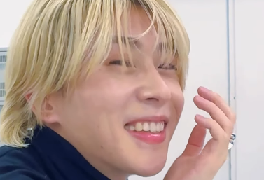 “目が合う”演出が話題に！！Aぇ! group、新アルバム告知動画が大反響！