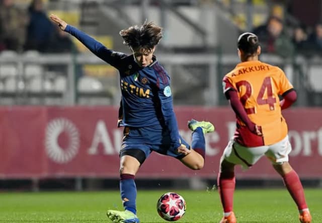 「しっかり充電します」熊谷紗希が今年最後の試合終了を報告！