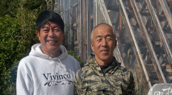 川崎憲次郎、天然塩の製造工場見学で塩作りの奥深さに感動