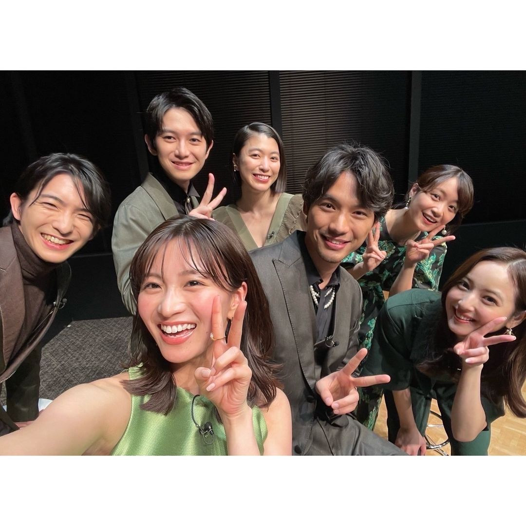 佐々木希 「アイのない恋人たち」の会見を報告✨「みんないい笑顔😄💚」