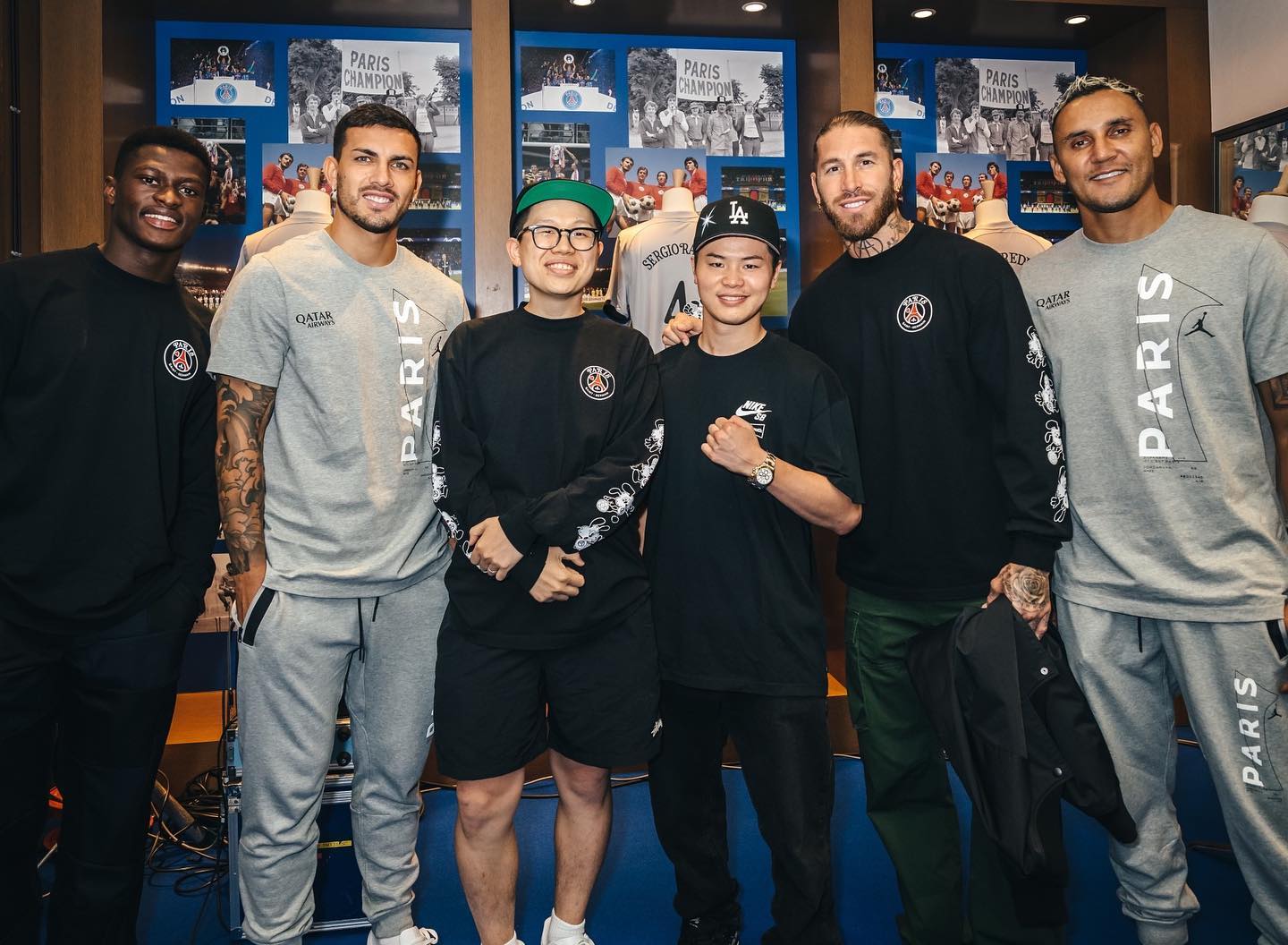 「スーパースターだらけ🤩」那須川天心がPSGの選手らとの豪華ショットを披露✨