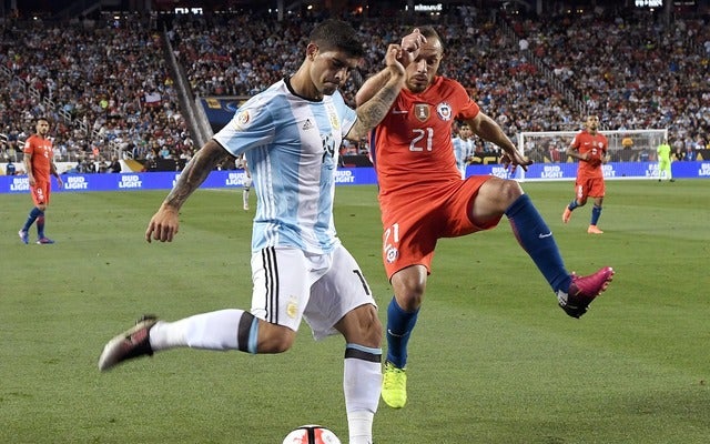 長友佑都のインテル、アルゼンチン代表MFバネガと契約