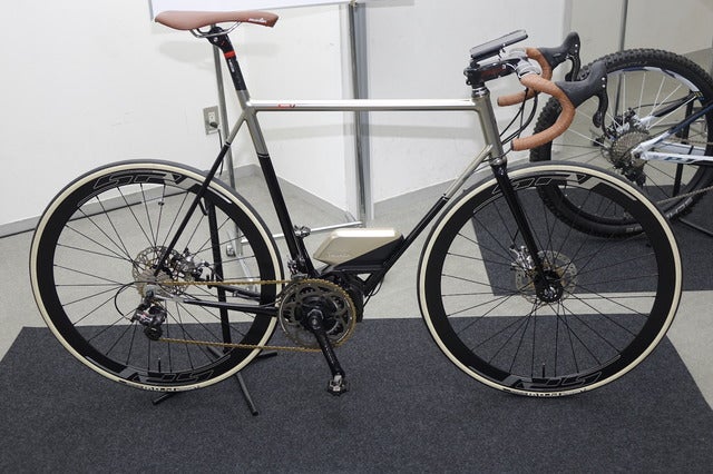 2013年の東京モーターショーに出展したコンセプトモデル。トレンドを先取りした仕様が目を引く