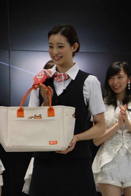 auのiPhone7発売記念イベントにSKE48の5人が登壇（2016年9月16日）撮影：山本有莉