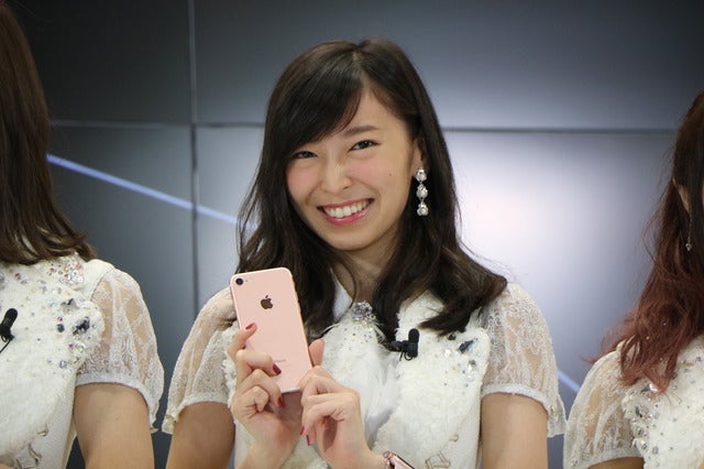 auのiPhone7発売記念イベントにSKE48の5人が登壇（2016年9月16日）撮影：山本有莉