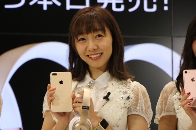 auのiPhone7発売記念イベントにSKE48の5人が登壇（2016年9月16日）撮影：山本有莉