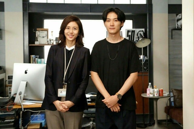 松嶋菜々子が猫耳姿に!ラブラブ親子写真公開