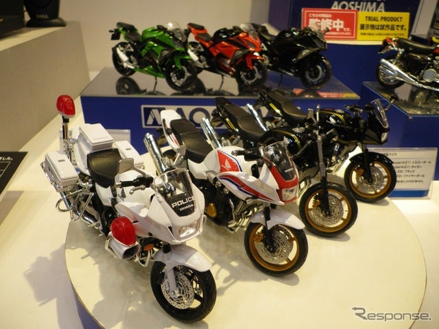 アオシマ(第56回全日本模型ホビーショー、9月23日)〈撮影 高木啓〉