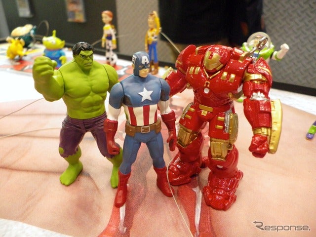 タカラトミー(第56回全日本模型ホビーショー、9月23日)〈撮影 高木啓〉