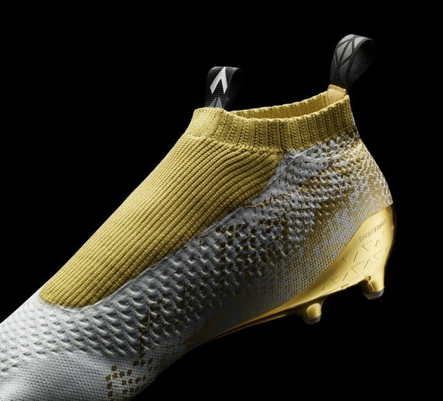 アディダス、UEFAチャンピオンズリーグ着用モデル「ステラーパック」