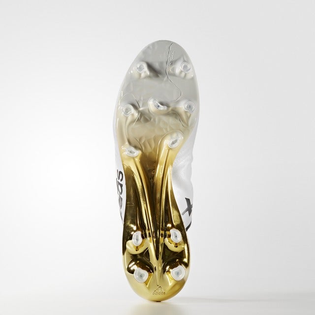 アディダス、UEFAチャンピオンズリーグ着用モデル「ステラーパック」