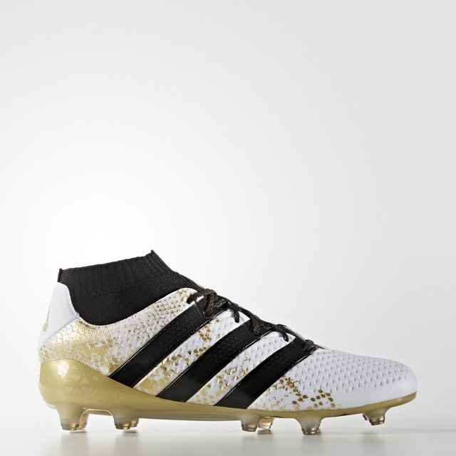 アディダス、UEFAチャンピオンズリーグ着用モデル「ステラーパック」