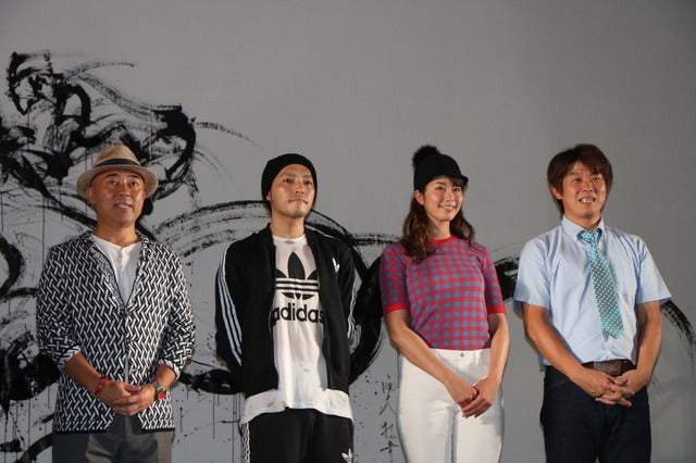 凱旋門賞Live Paint～墨絵士×透明人間～（2016年9月27日）撮影：山本有莉