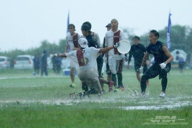 ＜慶應義塾大学ホワイトホーンズ vs 仙台大学エナジスタ＞提供：日本フライングディスク協会
