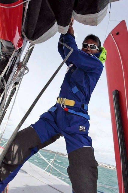 ヘリーハンセン、単独・無寄港・無補給ヨットレースに挑戦する白石康次郎のウエアをサポート