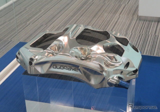 マクラーレンと曙ブレーキのパートナーシップは10周年を迎えた。撮影：遠藤俊幸