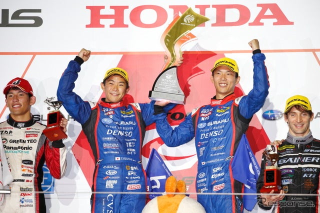 SUPER GT 第6戦、ドライバー(左:井口卓人、右:山内英輝)