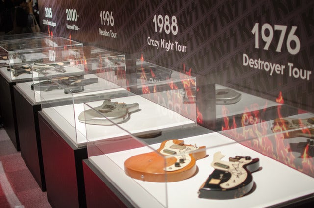 ラフォーレミュージアム原宿で『KISS EXPO TOKYO 2016 ~地獄の博覧会~』が開催撮影:五味渕秀行