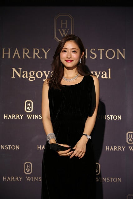 石原さとみがハリー・ウィンストン名古屋店のリニューアルオープンセレモニーに登壇（2016年11月3日）写真提供：「ハリー・ウィンストン名古屋店」 リニューアルオープニングセレモニー