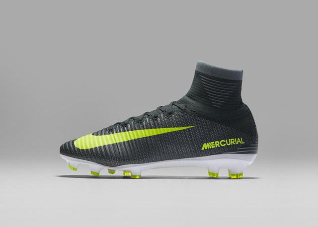 ナイキ、C・ロナウドの才能が見出された日を記念した「CR7 チャプター3:ディスカバリー」発売