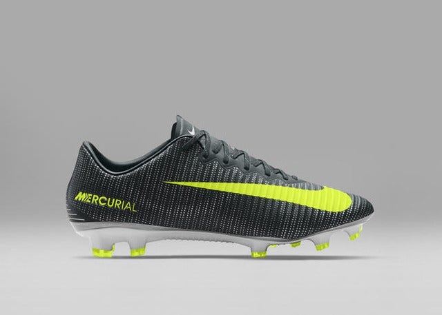 ナイキ、C・ロナウドの才能が見出された日を記念した「CR7 チャプター3:ディスカバリー」発売